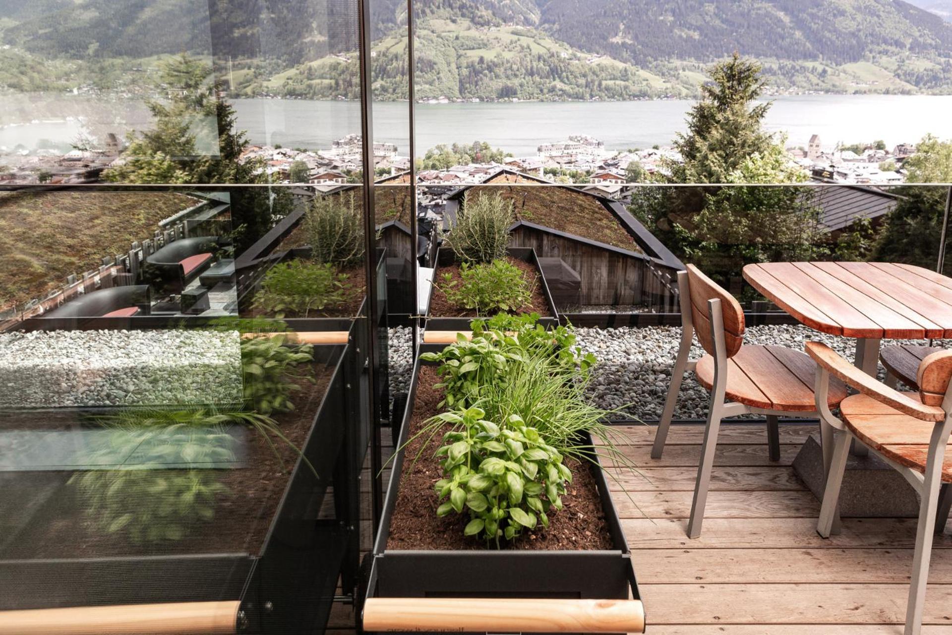 Senses Violett Suites - Adults Only Zell am See Esterno foto