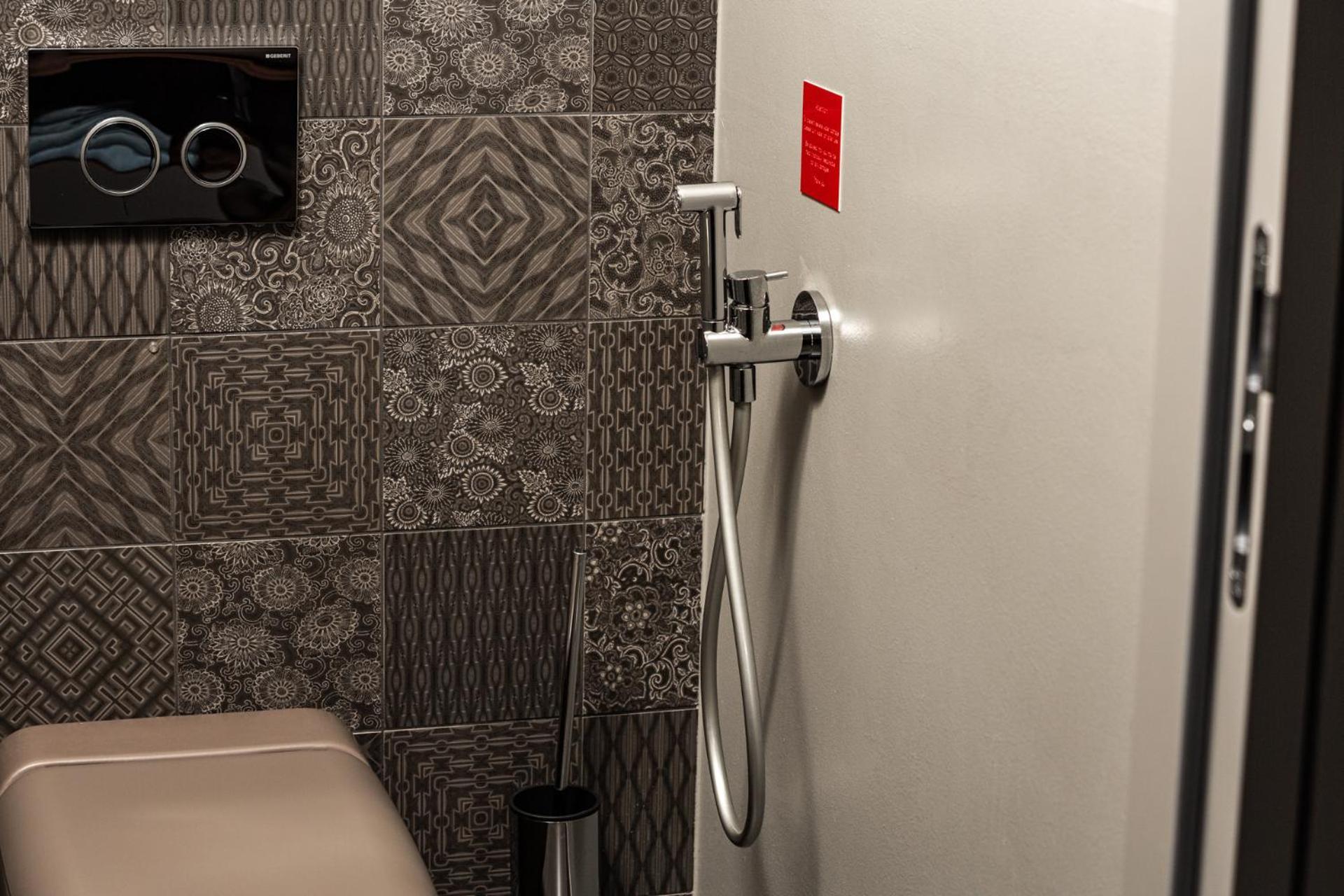 Senses Violett Suites - Adults Only Zell am See Esterno foto