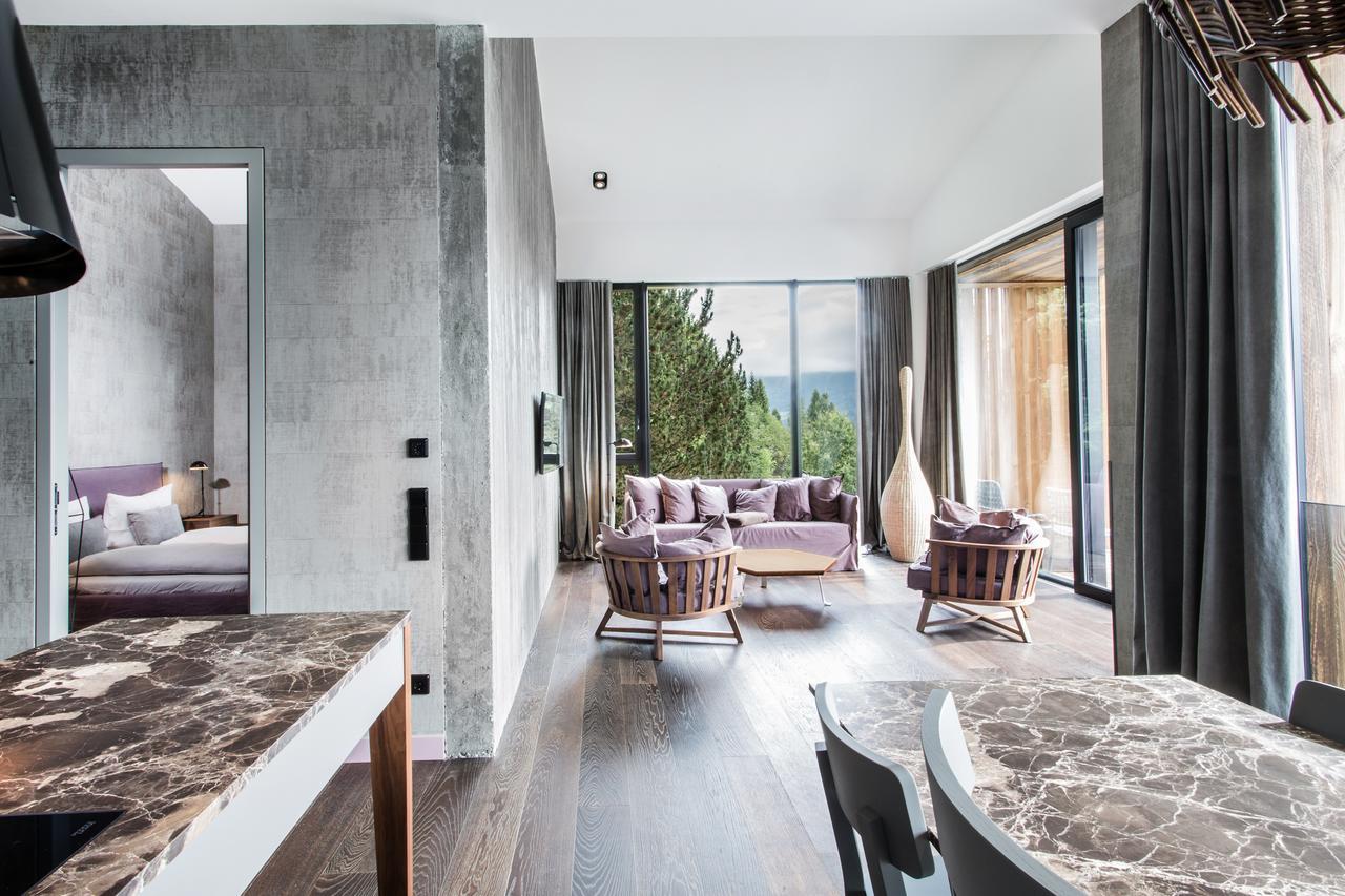 Senses Violett Suites - Adults Only Zell am See Esterno foto